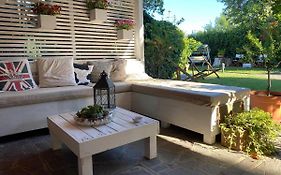 B&b Longara